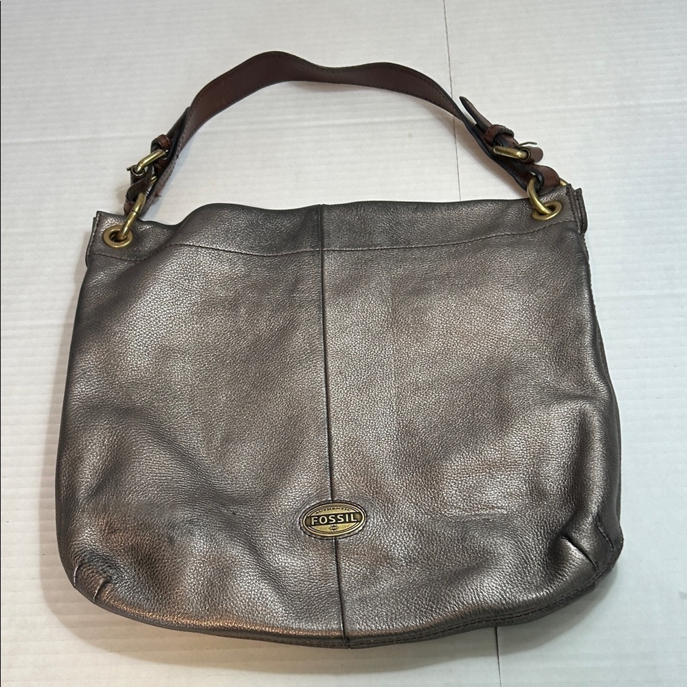 FOSSIL MADDOX EXPLORER HOBO METALLIC GRAY LEATHER SHOULDER BAG - Picture 2 of 16